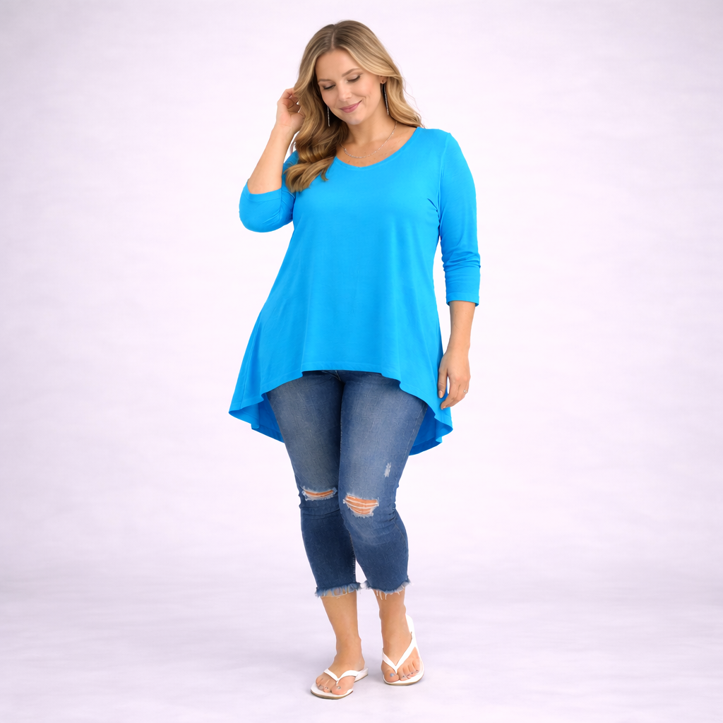 Plain 3/4 Sleeve Dipped Hem Top